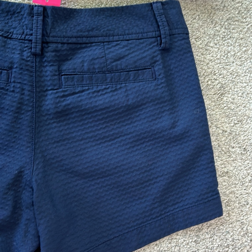 Lilly Pulitzer Callahan Short in True Navy - Picture 5 of 5